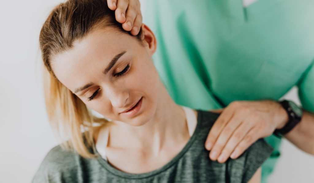 vežbe kod bola u vratu